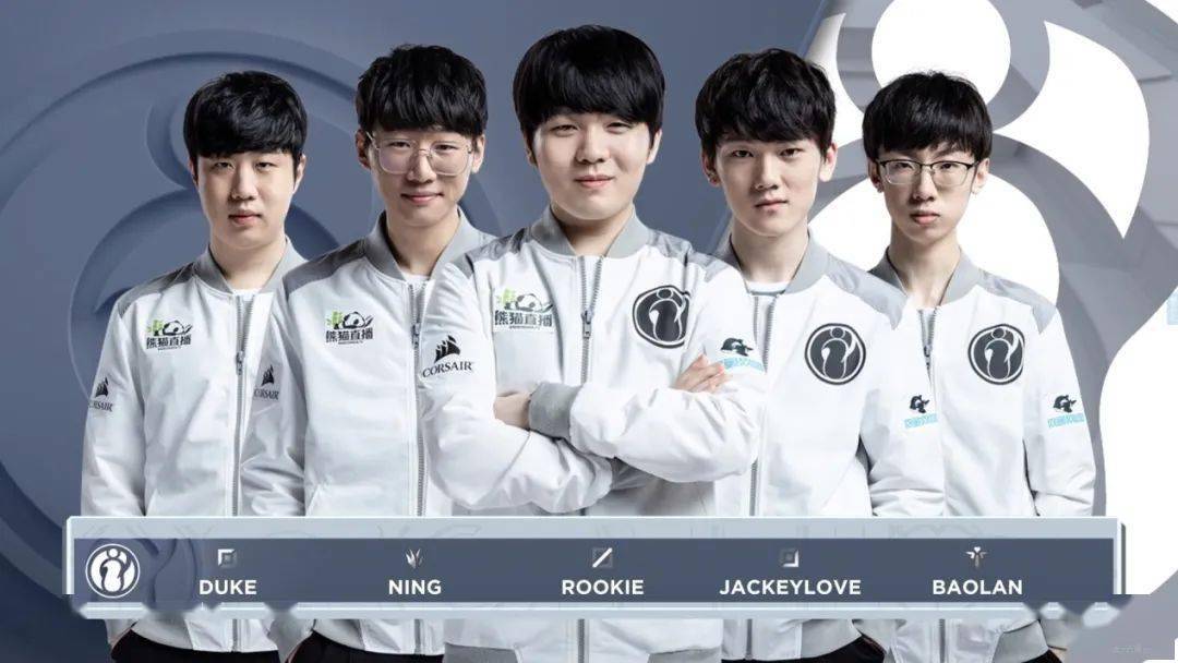 度滑冰男子 度滑冰男子