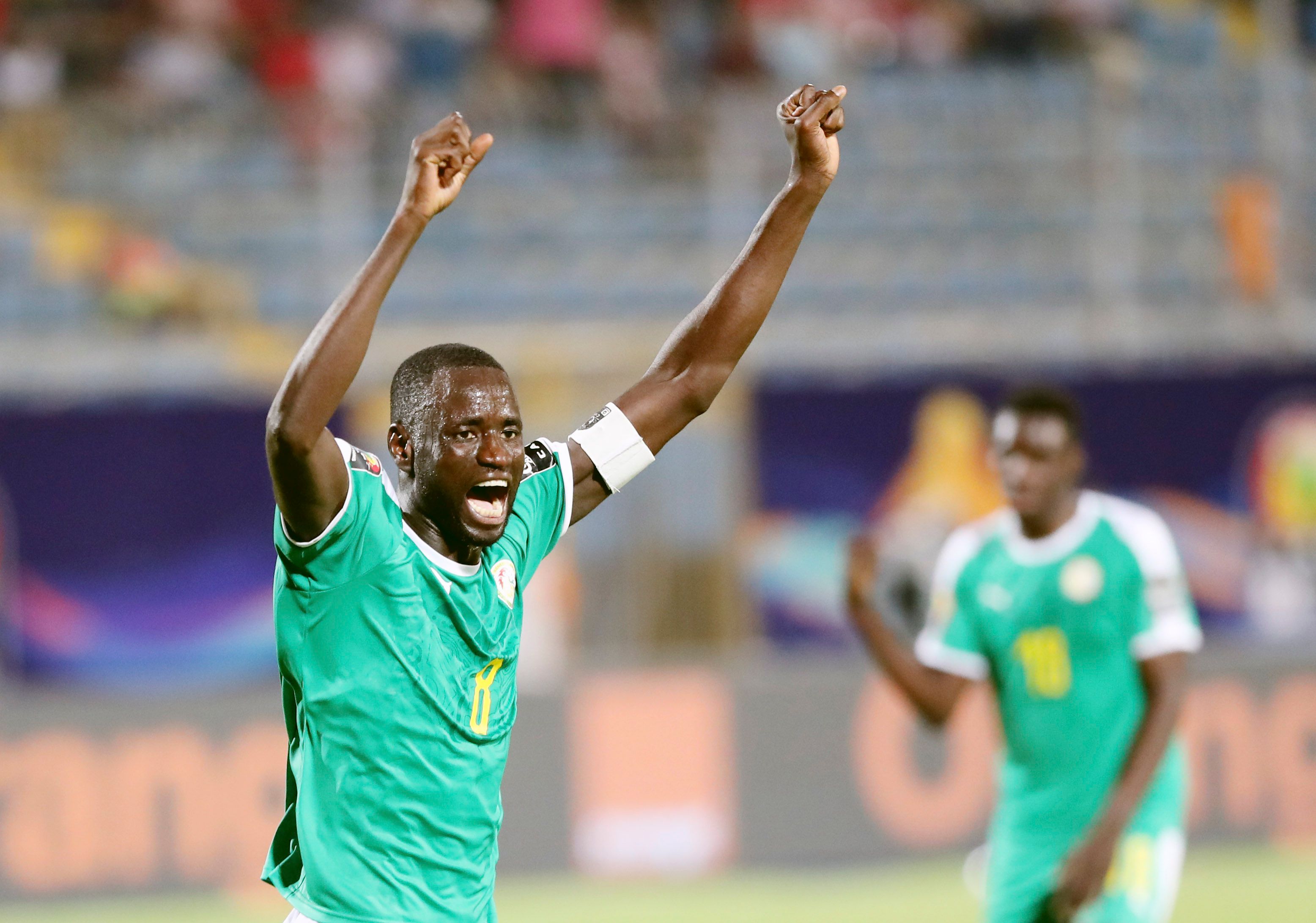 到上中野强 到上中野强