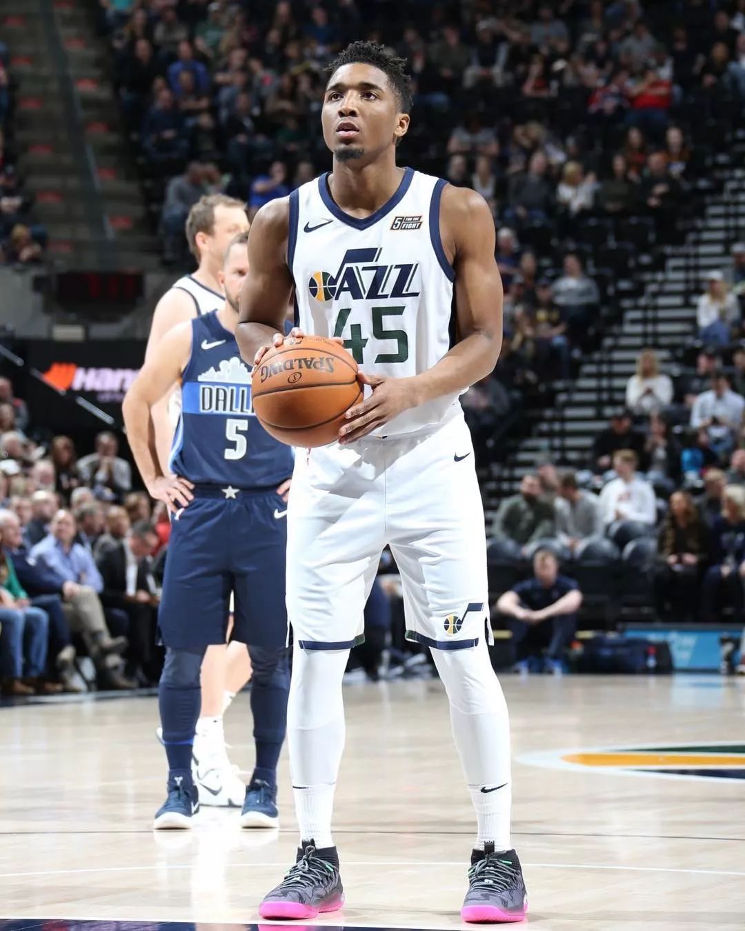 而在于层与 而在于层与